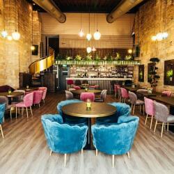 Stretto Cafe Lounge Bar
